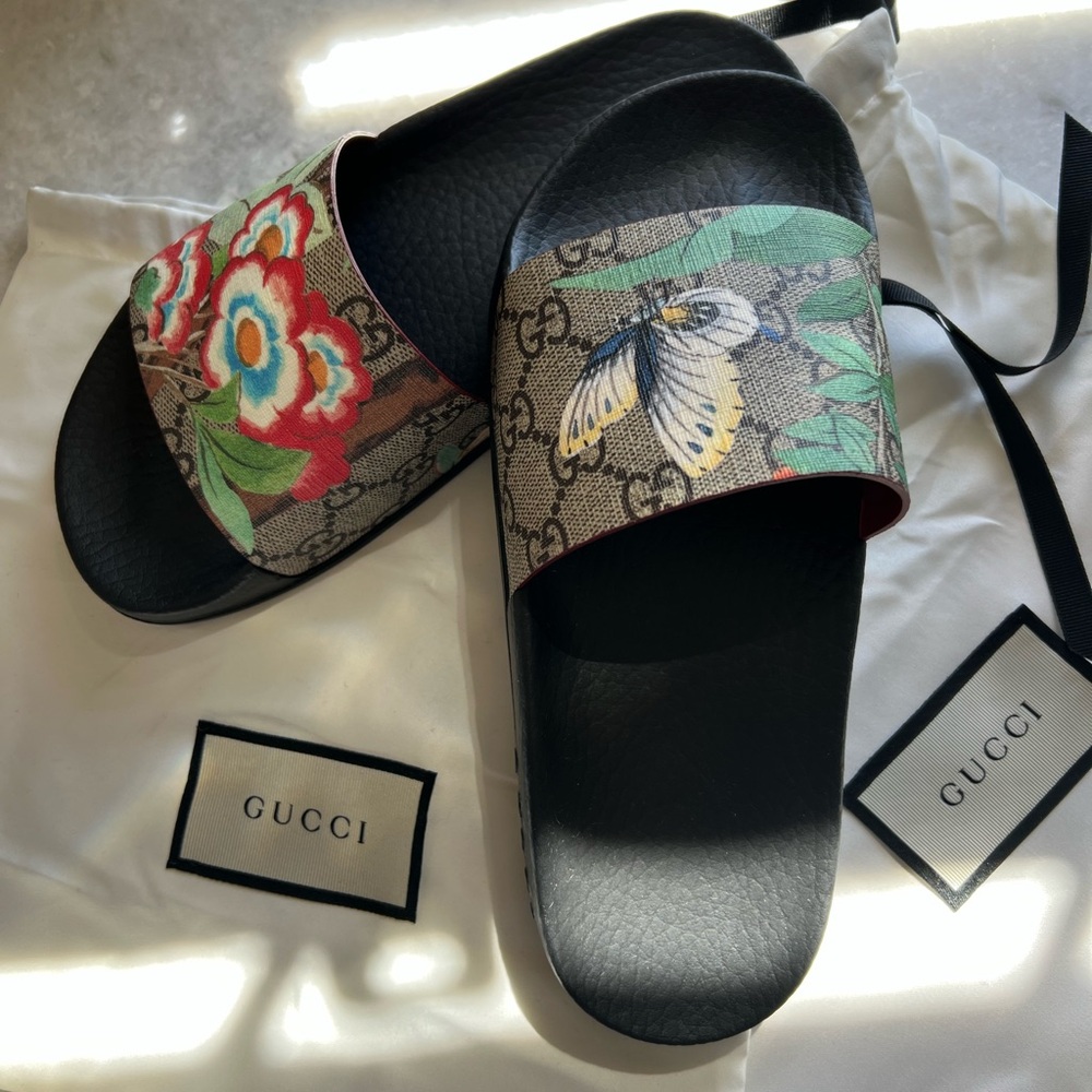 Gucci Floral and Butterfly Sandals - Black and Multicolor
